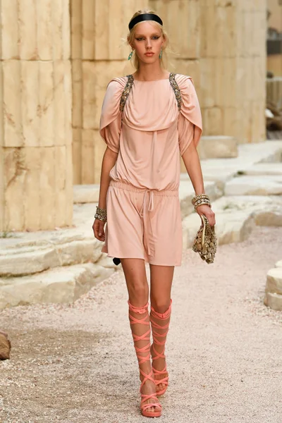 Look 59